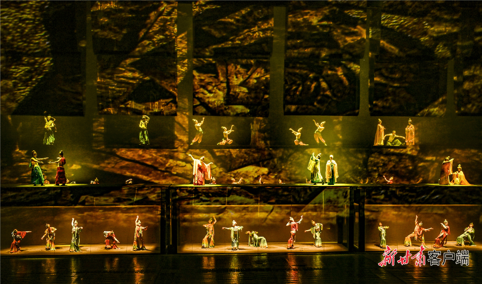 共賞《天水千古秀》 光影探尋千年文化:光影秀